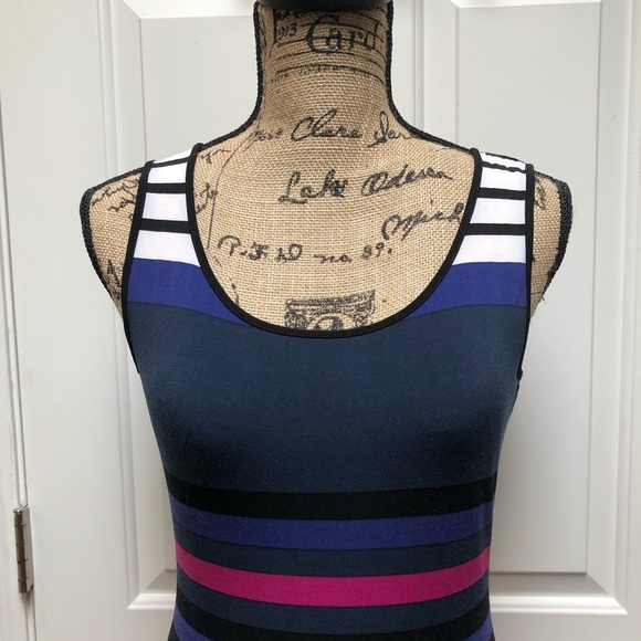 Calvin Klein Striped Maxi Dress Size 2 - Picture 6 of 9